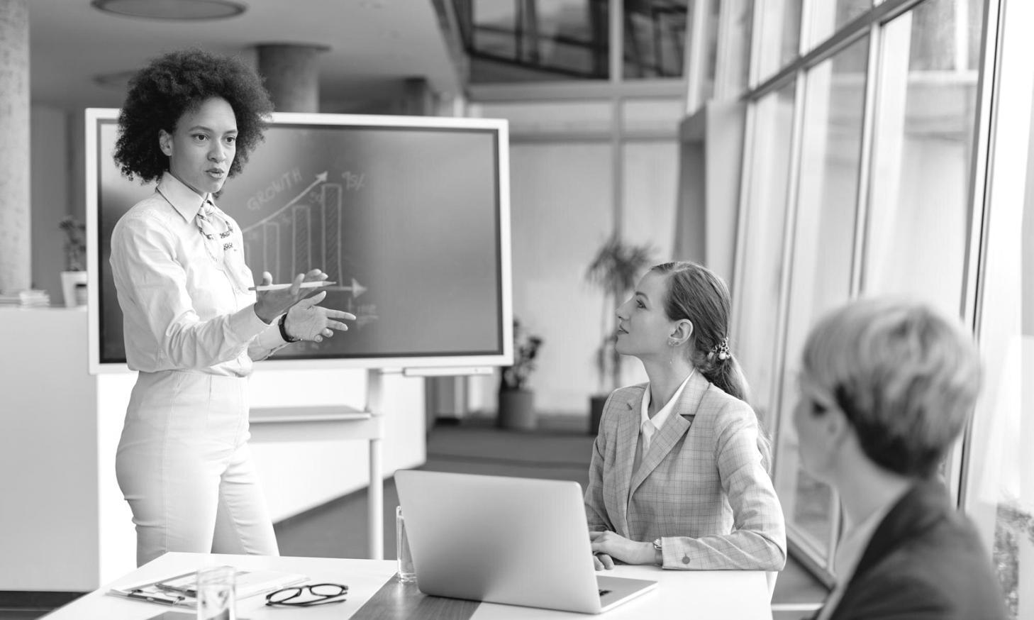 Rapports financiers détaillés et indicateurs